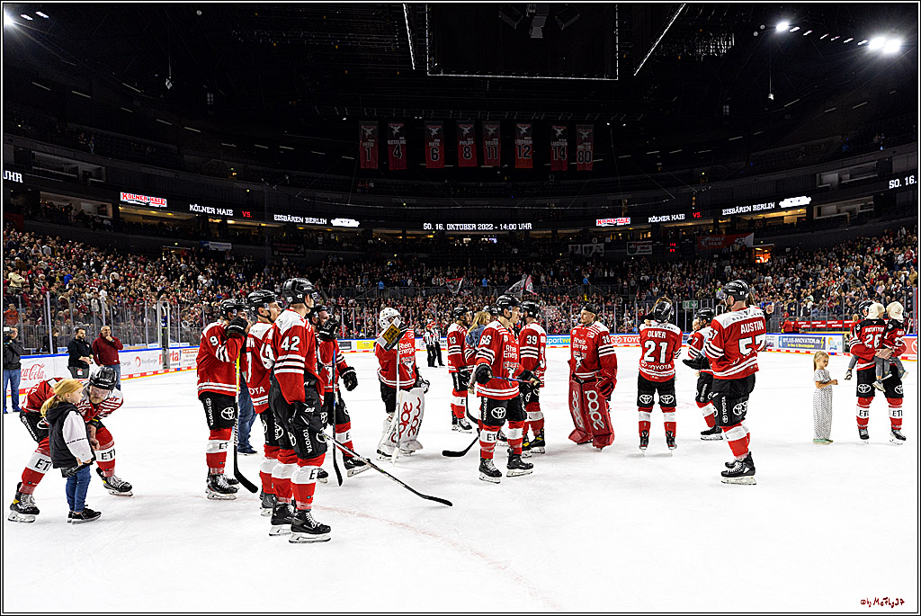 PENNY DEL;  Kölner Haie - Straubing Tigers; Köln, 09.10.2022